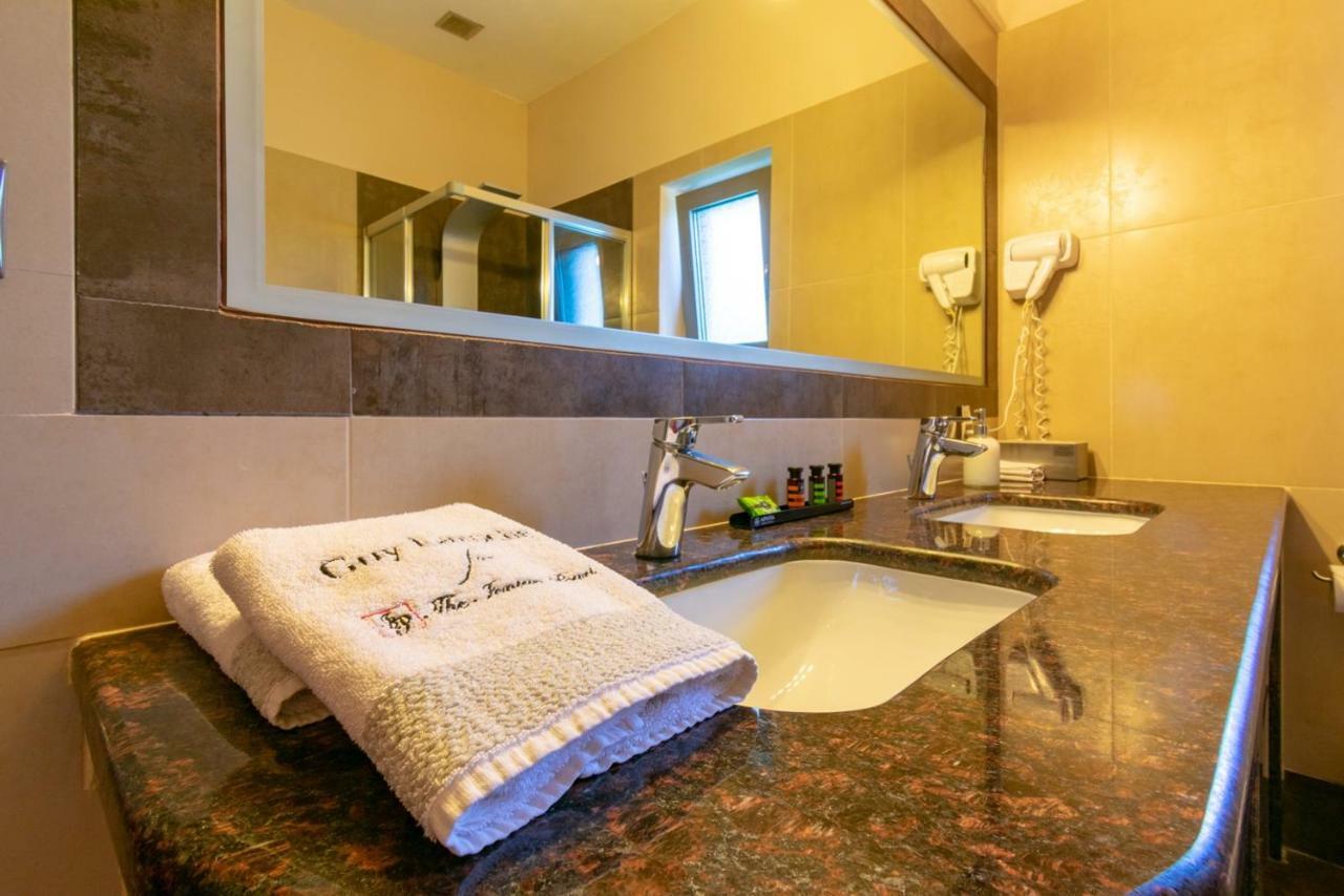 Ionian Pearl Luxury Spa Villa Месонги Экстерьер фото